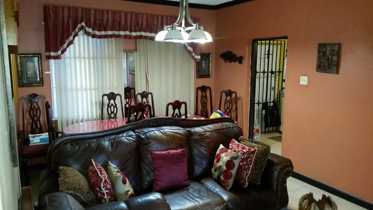 Cozy Apartment 3 Kingston Zewnętrze zdjęcie